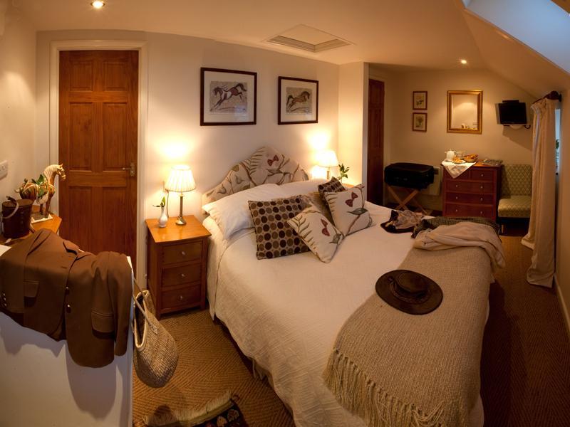 The Hood Arms Hotel Kilve Room photo