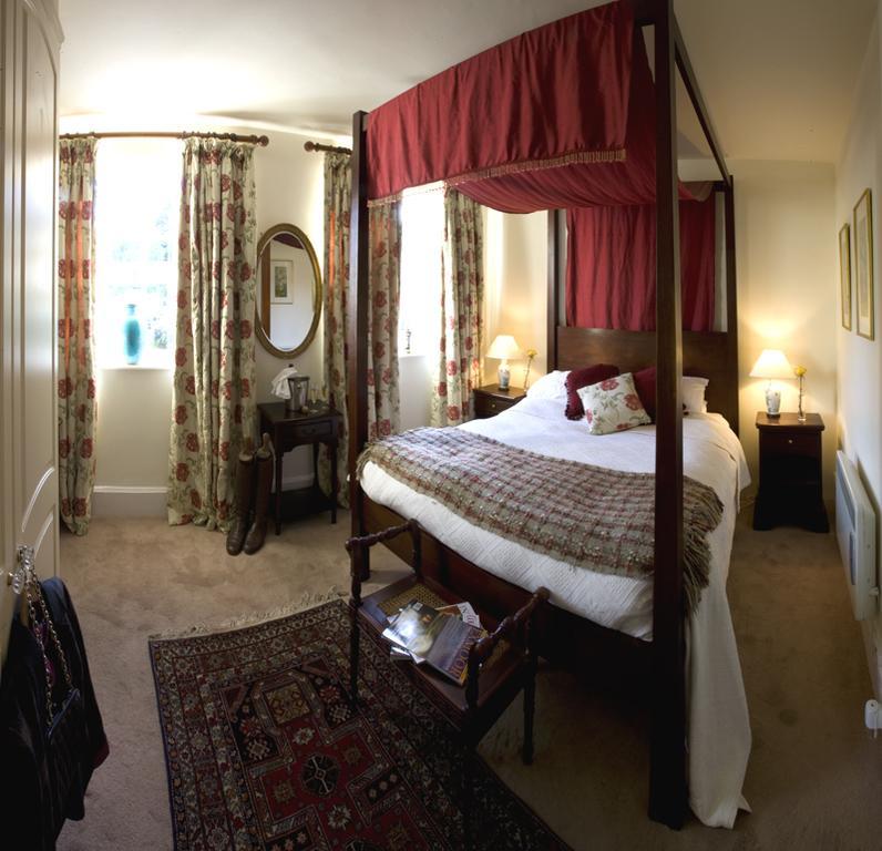The Hood Arms Hotel Kilve Room photo